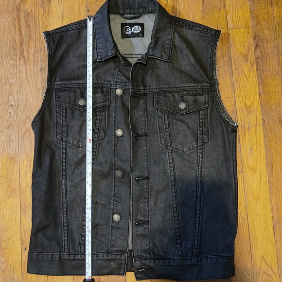 Black Denim Vest - Picture 3 of 4